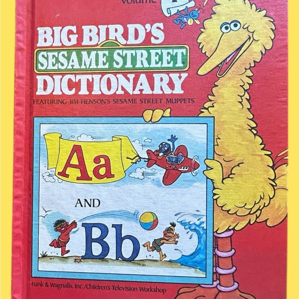 Big Bird's Sesame Street Dictionary - Red Cover
